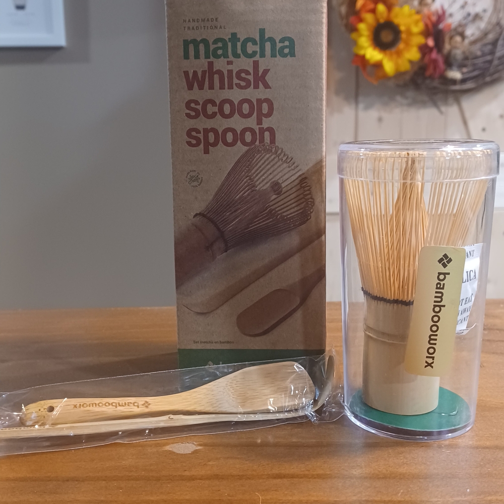 BAMBOO Natural Matcha Whisk and Scoop Set
